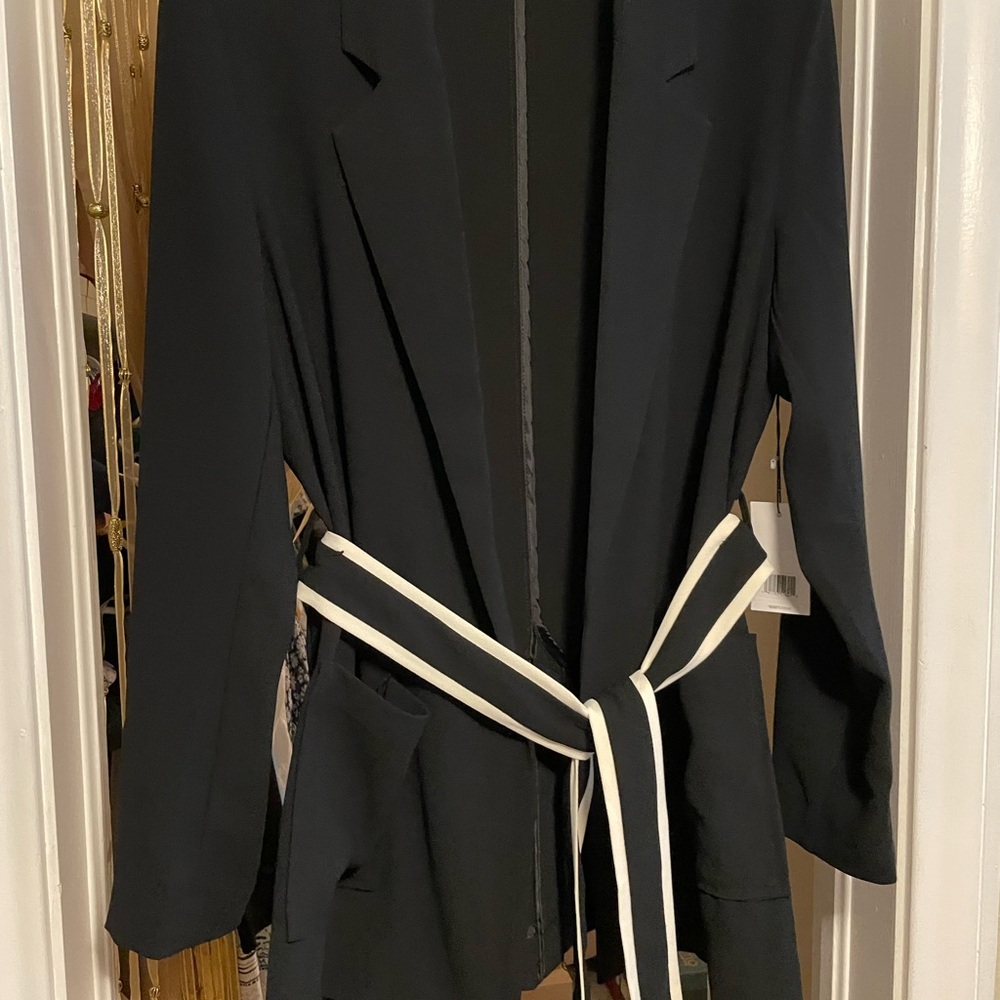 Jason Wu Women's Black Blazer with White Trim belt Sz L NWT
